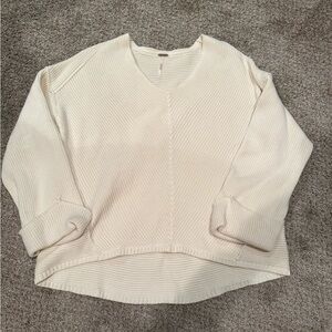 Free People oversized Cream Knit Sweater Womens small